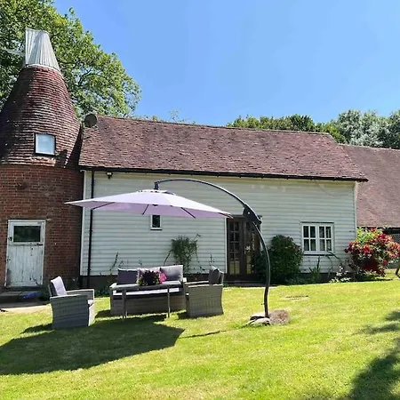 Beautiful 2 Bed Oast - 15 Acre Farm - Tunbridge Wells Villa Exterior photo